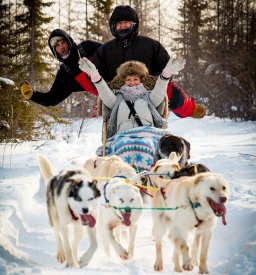 Embrace Winter in Canada with These Indigenous Experiences
